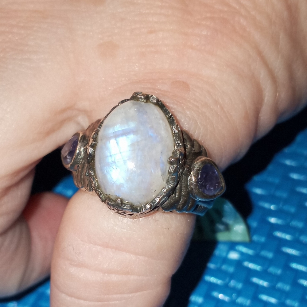 Sri Lankan Rainbow Moonstone & Rough Cut Tanzanite
